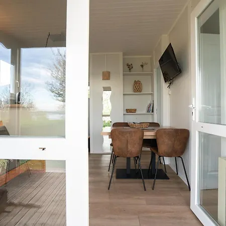 Du Parc De Lery-poses Camping Val-de-Reuil